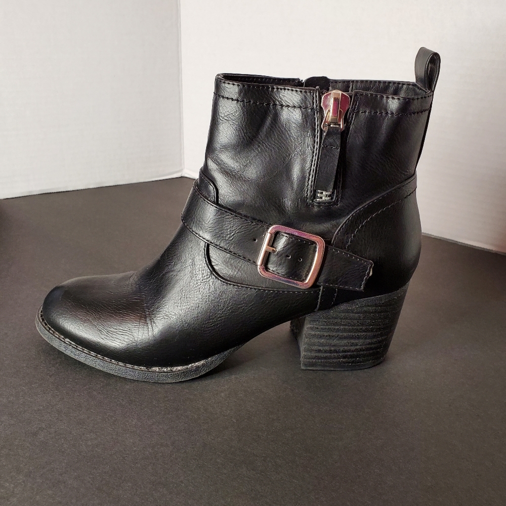 Madden Girl Fibi Ankle Boots Black Size 7.5 Women’s Western Moto Casual